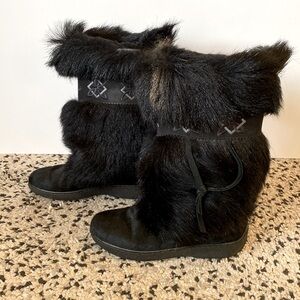 Oscar Italy Goat Fur Après Ski Boot Black Women’s Leather Upper Winter Snow Boot